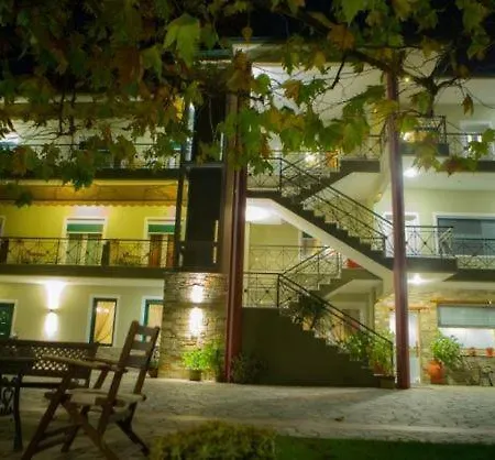 شقة فندقية Asteras Káto Loutrákion