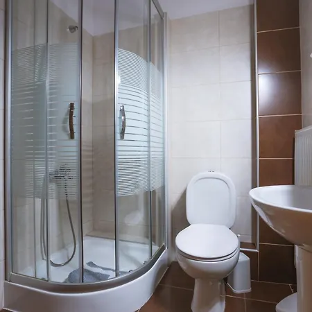 Asteras Káto Loutrákion