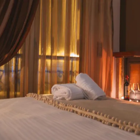 Asteras شقة فندقية Káto Loutrákion