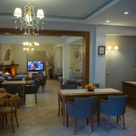 Lejlighedshotel Asteras 4*
