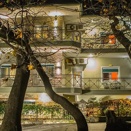 Asteras Lejlighedshotel