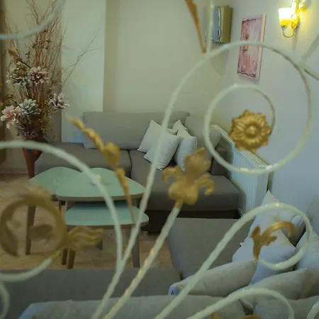 Asteras شقة فندقية 4*