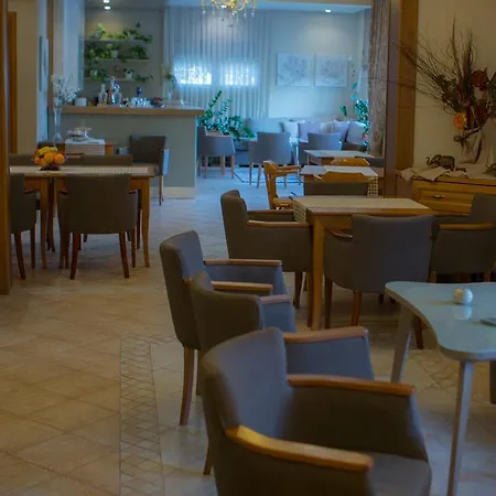 Asteras Lejlighedshotel Káto Loutrákion