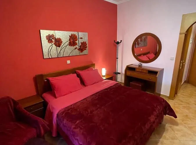 Asteras Káto Loutrákion